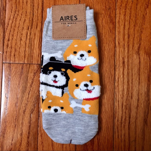 5 Pairs Women’s Aires Graphic No Show Ankle Socks - Picture 4 of 6